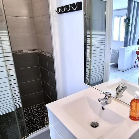 Le Panama - 5 Min Du Centre, 500m2 De Jardin Apartment Evreux