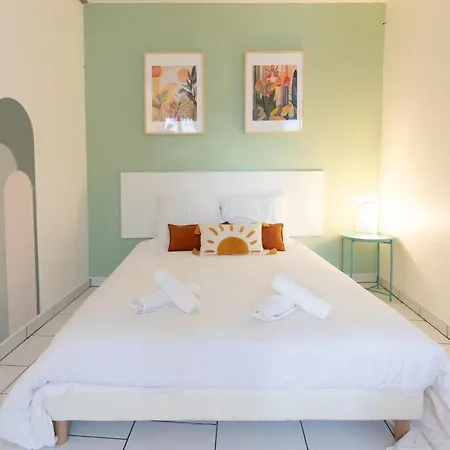 Le Panama - 5 Min Du Centre, 500m2 De Jardin Evreux
