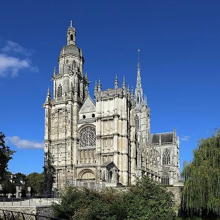 Le Panama - 5 Min Du Centre, 500m2 De Jardin